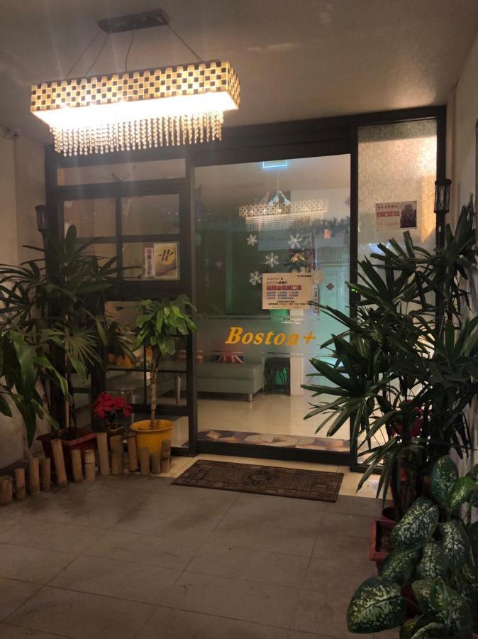 Boston Plus Hotel Città di Chiayi Esterno foto